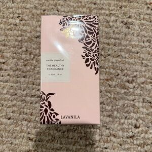 NWT Vanilla and Grapefruit Fragrance